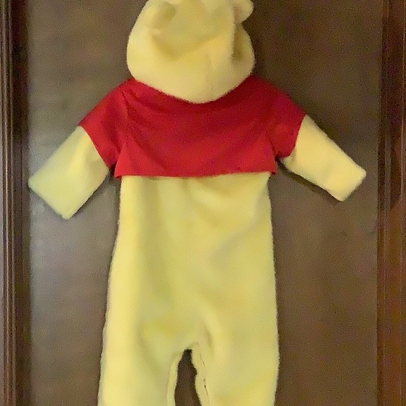 Pottery Barn Kids Winnie the Pooh Costume - Picture 2 of 7